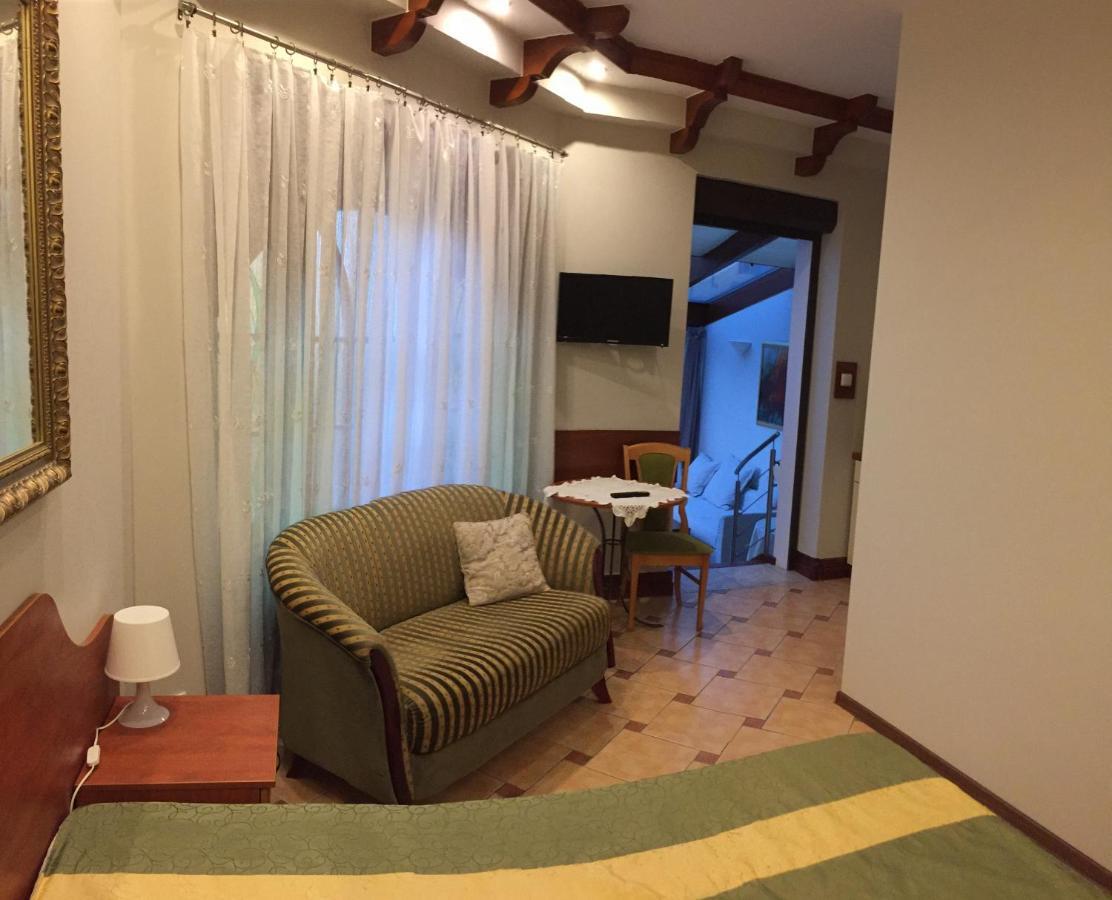 Apartamenty Superior W Rewalu エクステリア 写真