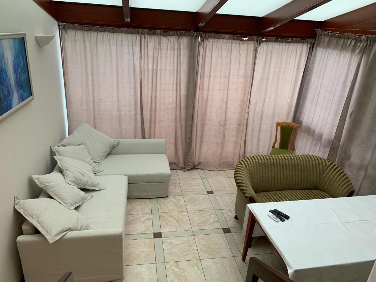 Apartamenty Superior W Rewalu エクステリア 写真
